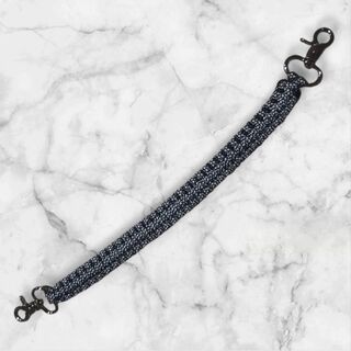 Kids' Grab Straps: Perfect for Stability and Balance While Riding